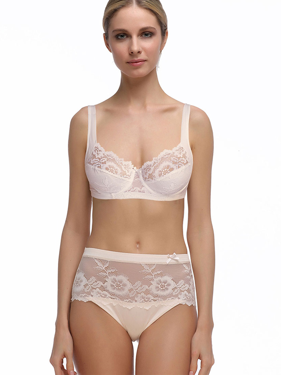 Бюст на кости Vivian Mioocchi