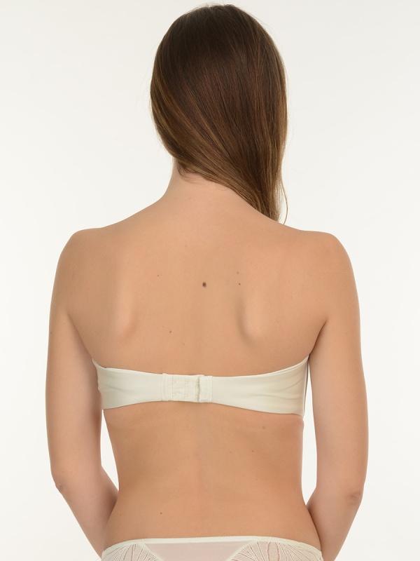 W031U Бюстгальтер Wonderbra слон.кость (W031U_сзад