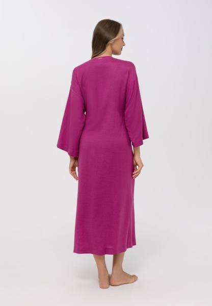 BR25-02-TU_04_Full Body