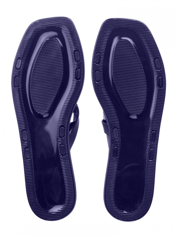 SA25-11_04_Full Body