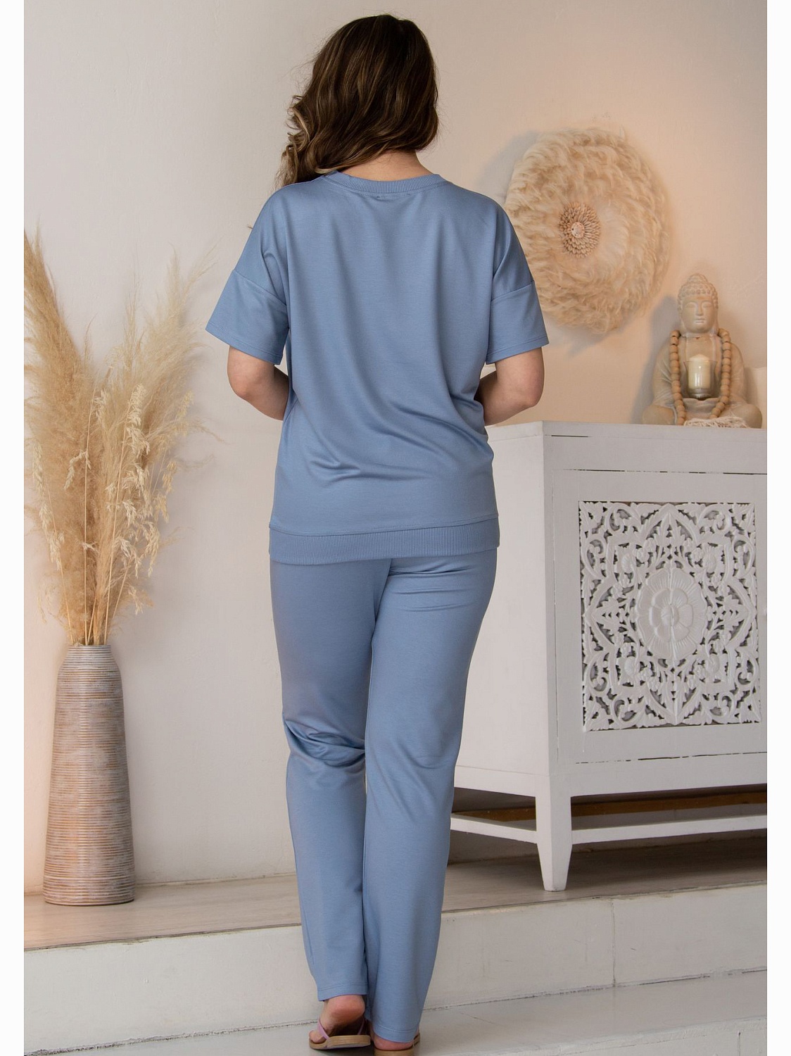 Костюм с брюками NAEMY