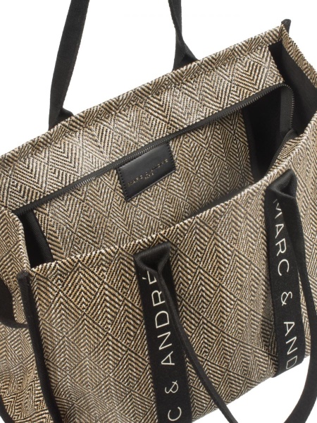 BA26-03_03_Catalogue